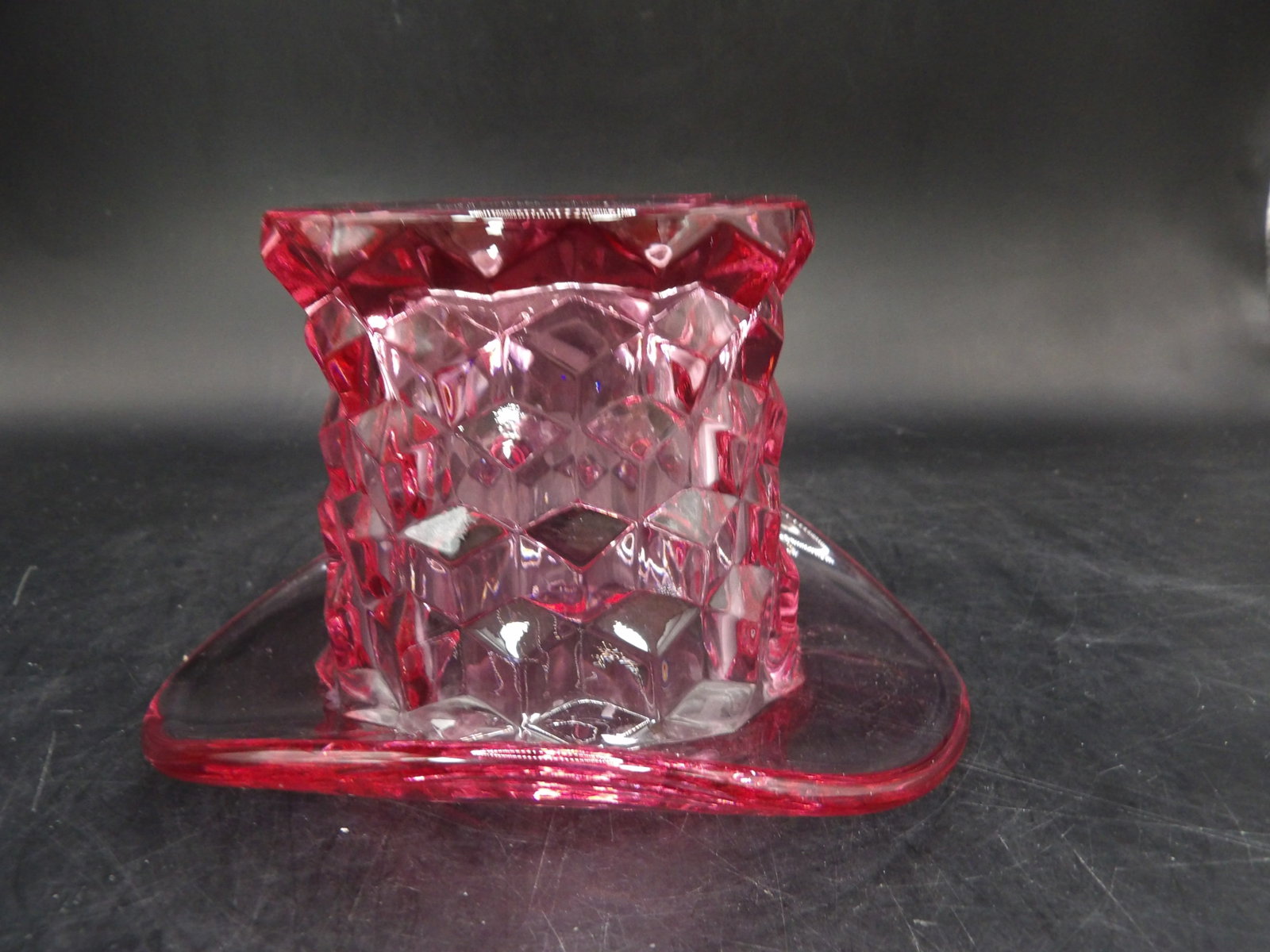 rare pink Fostoria American top hat topper vase: 3 inches height. We will inhouse ship items to you very affordable and efficient. Select self-arrange shipping.