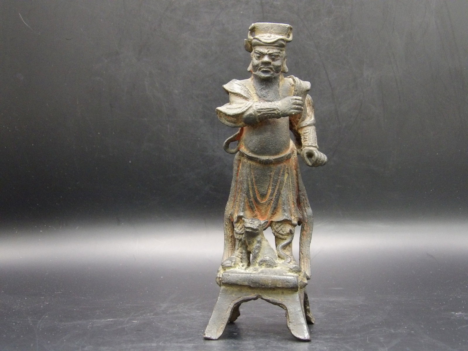 Ming Dynasty Chinese Bronze Warrior Statue: Chinese Ming dynasty warrior statue. About 6 inches height. Item was well cared for in display case. Prominent collector southeastern USA. We will inhouse ship items to you very affordable and efficie