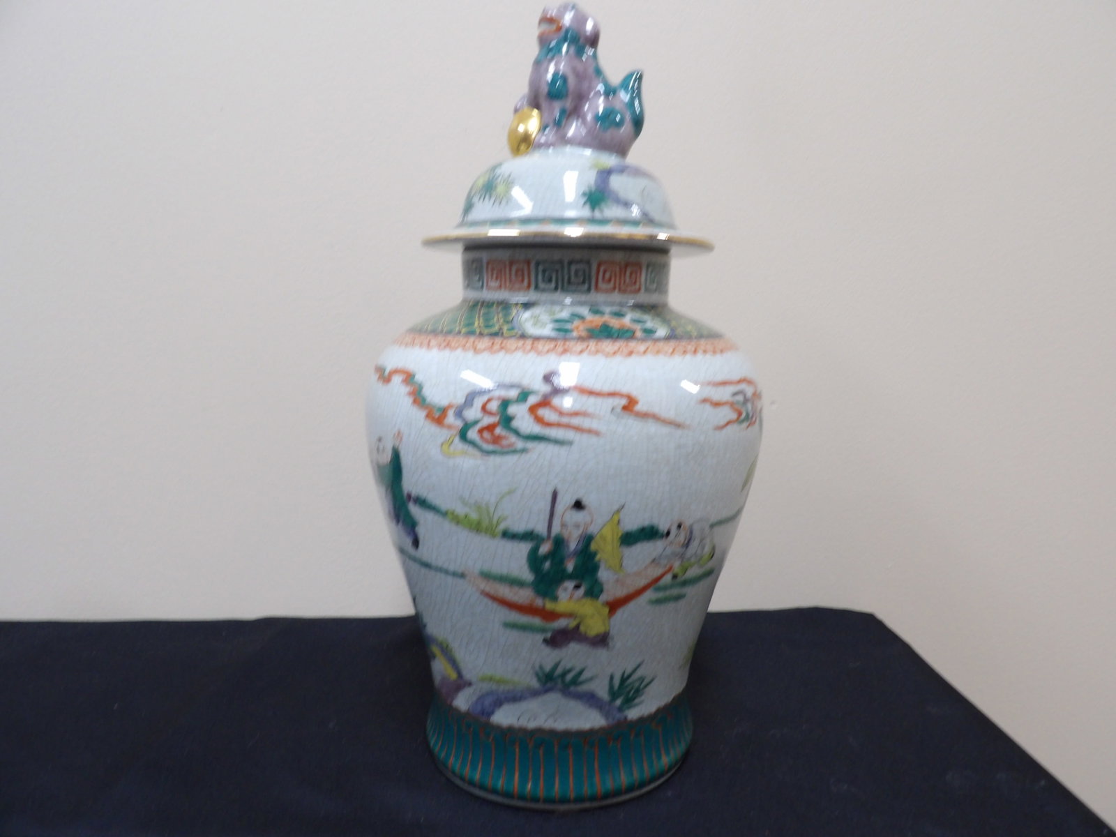 Chinese crackled porcelain ginger jar with foo dog lid and children playing scenes: 15.6 inches height. We will inhouse ship items to you very affordable and efficient. Select self-arrange shipping.