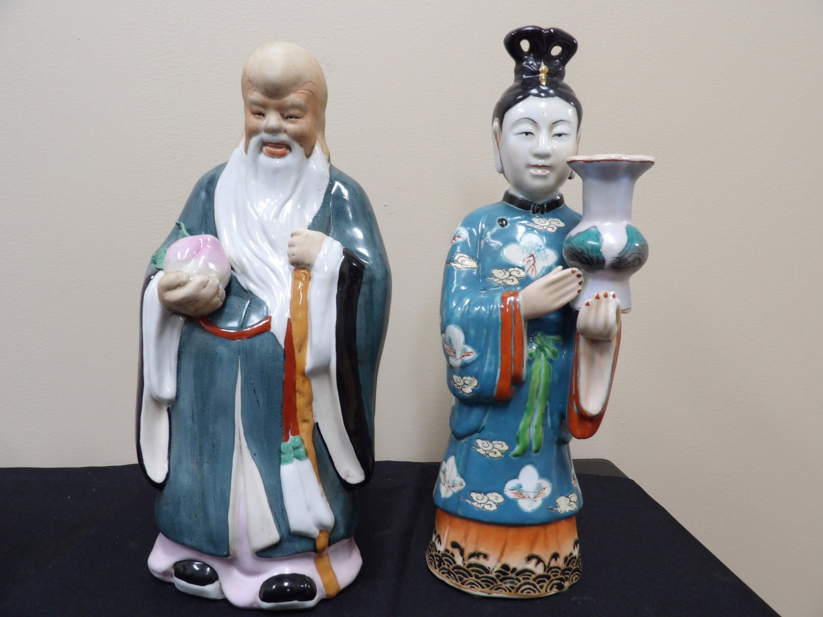 lot of 2 Chinese Longevity God statue and court lady candle holder: Approx. 14 inches height. One is statue and the other one is candleholder. We will inhouse ship items to you very affordable and efficient. Select self-arrange shipping.