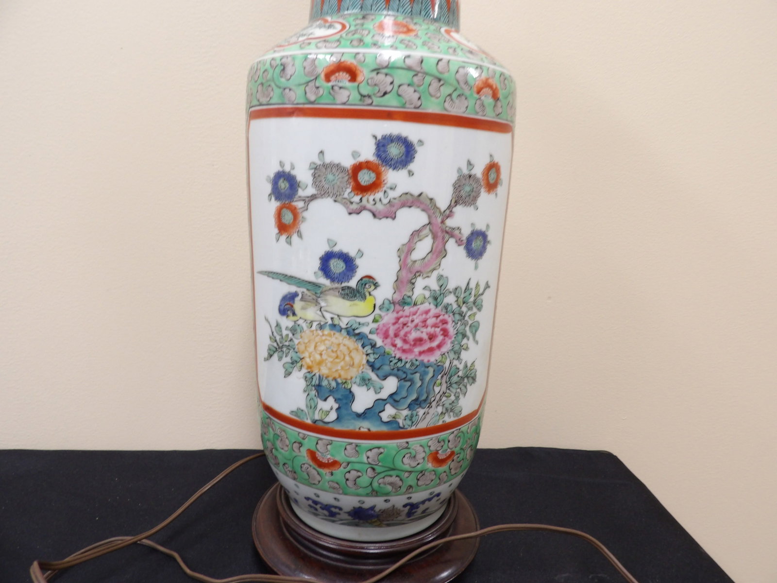 antique Chinese fine hand painted porcelain vase converted lamp: Vase is 18 inches height. Lamp is 34.4 inches height. We will inhouse ship items to you very affordable and efficient. Select self-arrange shipping.