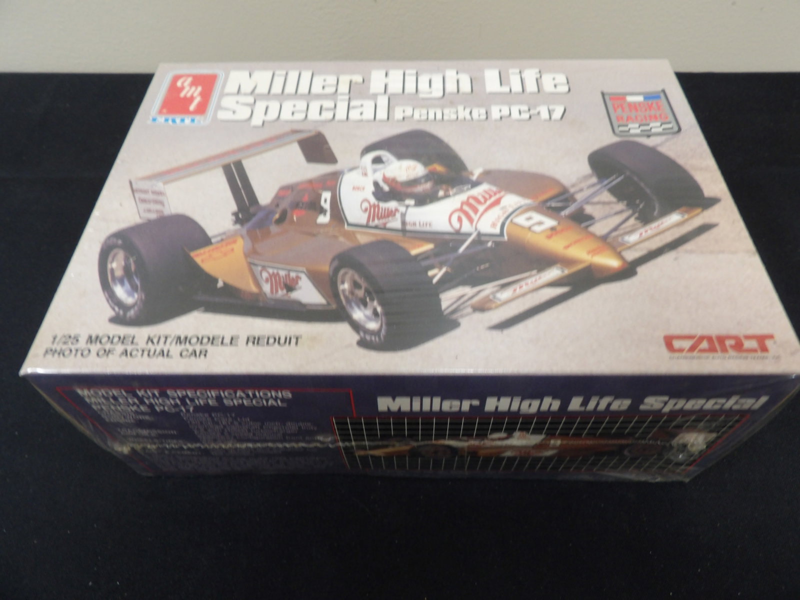 AMT Ertl 1/25 scale Miller High life special Penske PC-17 model kit (1 of 5)