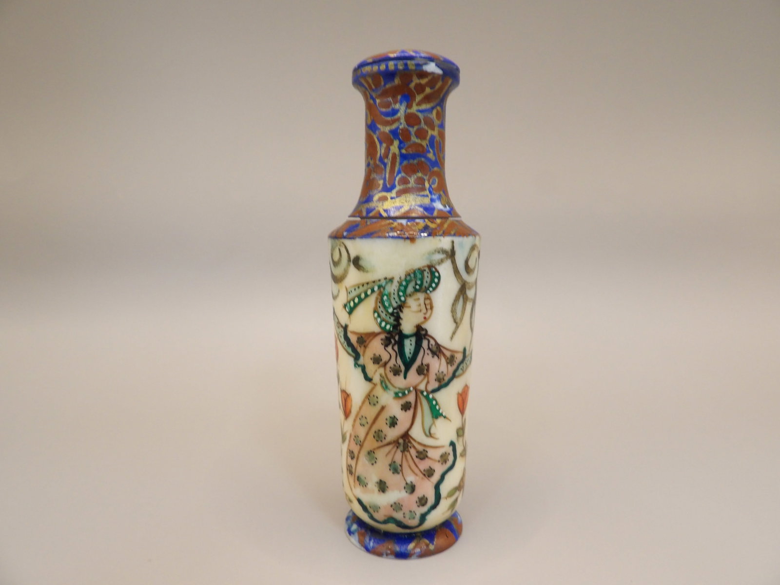 fine hand painted Persian snuff bottle or perfume bottle: 3.6 inches height.
