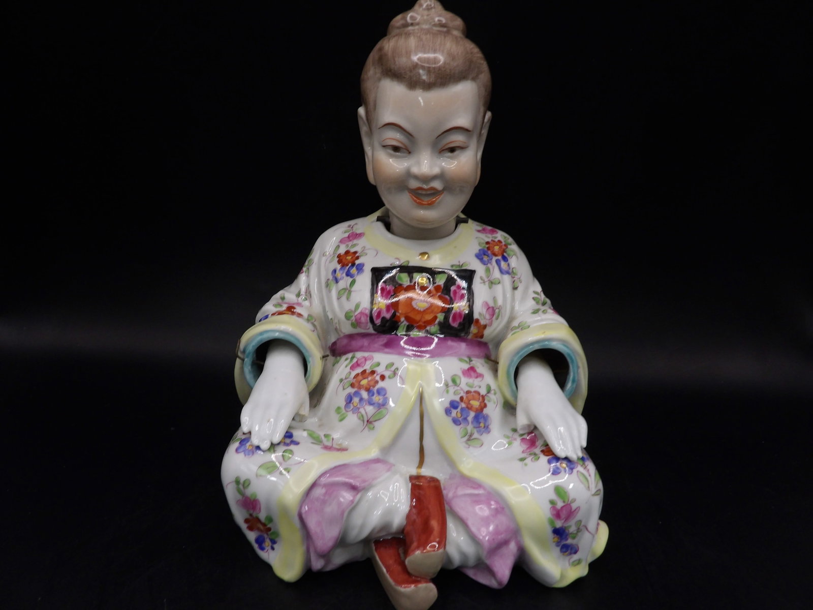 Dresden porcelain nodder - 11