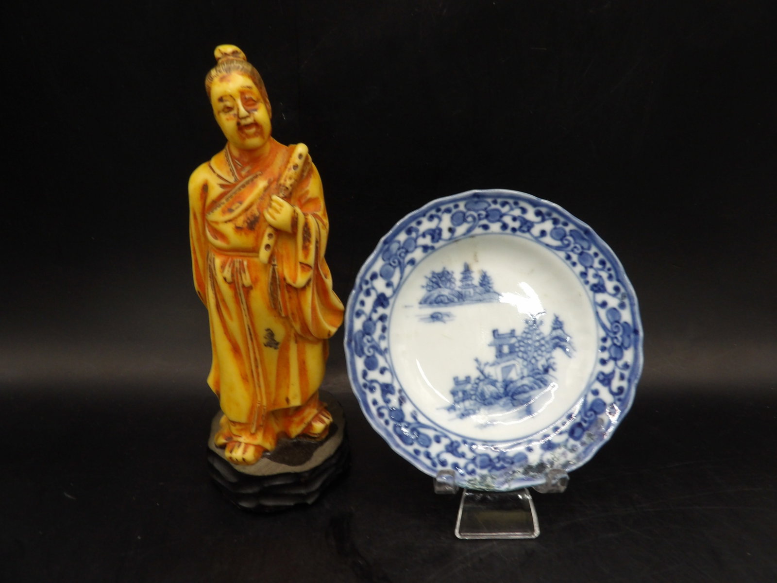 Lot of 2 Asian items: Porcelain plate has old repair and is 4 inches diameter. We will inhouse ship items to you very affordable and efficient. Select self-arrange shipping.