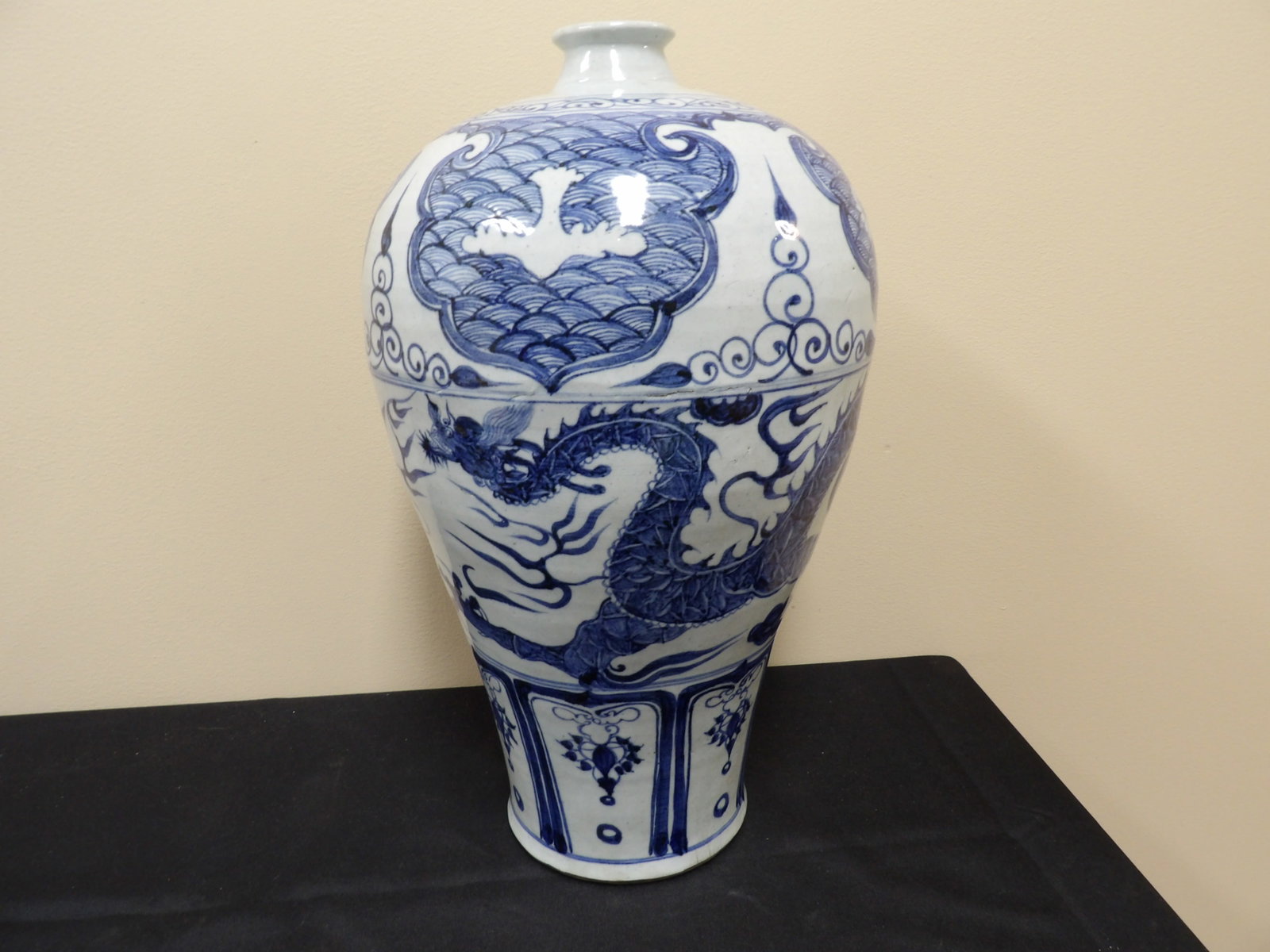 Chinese blue and white porcelain dragon motif meiping vase (1 of 9)