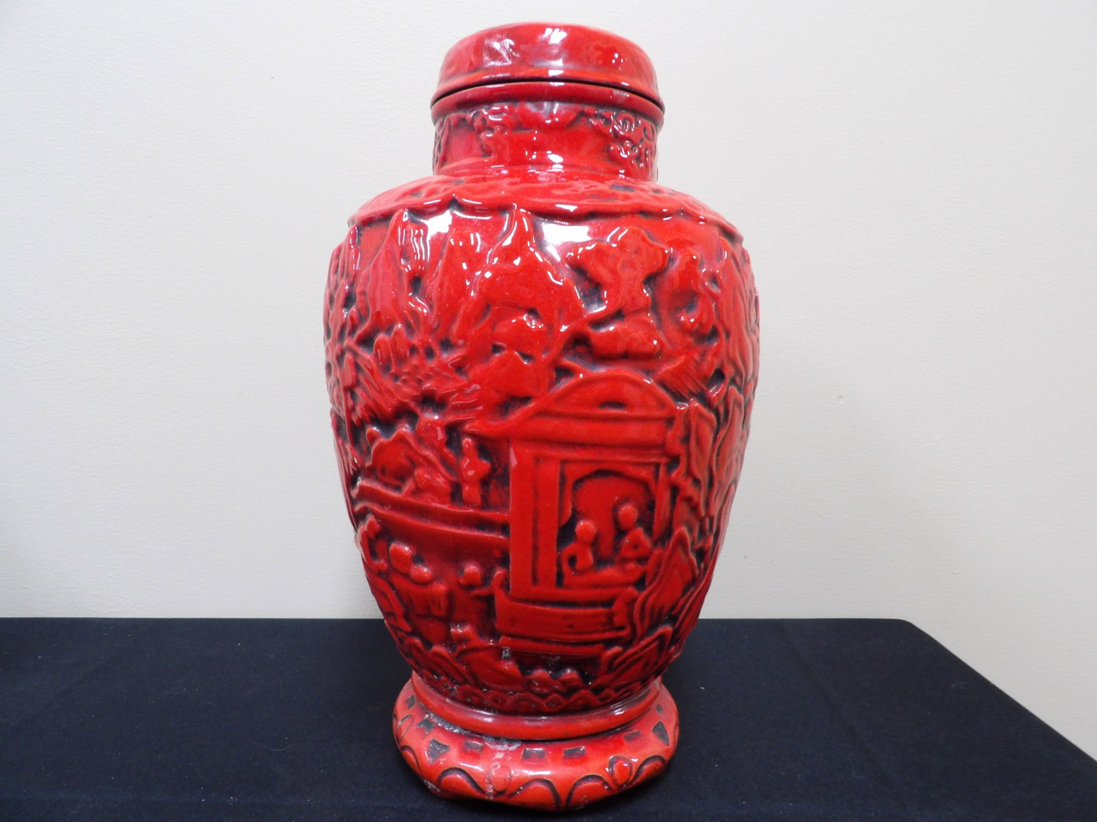 Chinese red glazed cinnabar looking ceramic lidded ginger jar: Approx. 14 inches height. We will inhouse ship items to you very affordable and efficient. Select self-arrange shipping.
