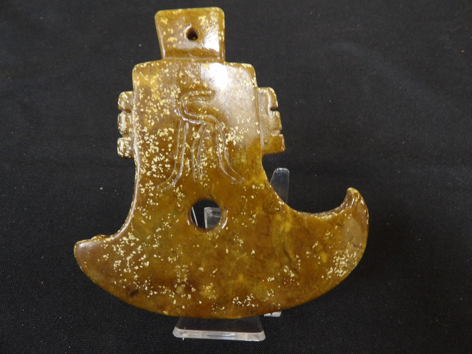 Chinese carved jade axe with motif (1 of 4)