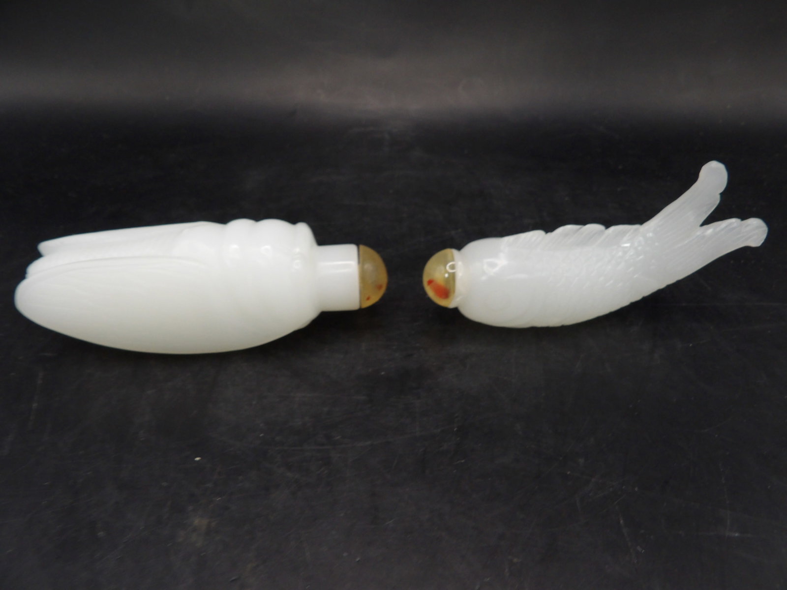 lot of 2 Chinese stone carved cicada and fish shaped snuff bottle: Approx 3.5 inches length.