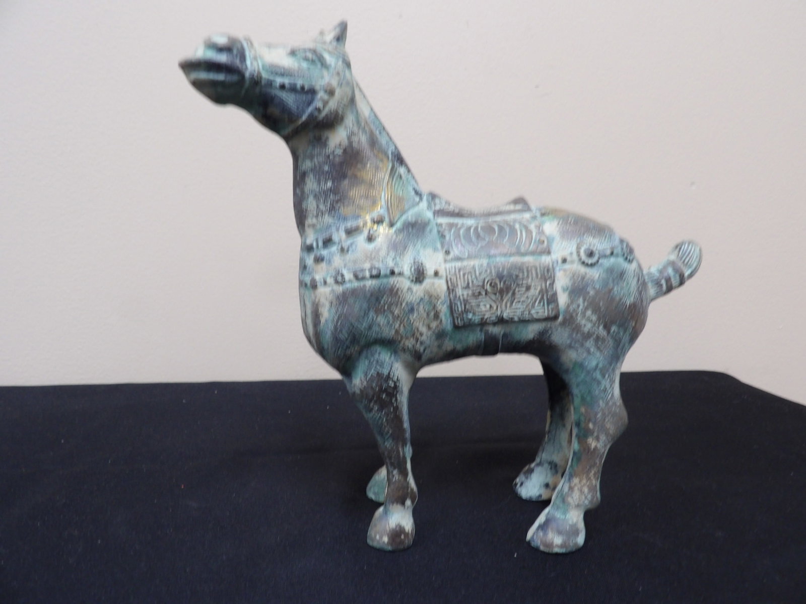 Chinese patinated Tang style metal horse sculpture heavy: 9.2 inches height. 4.6 lbs.