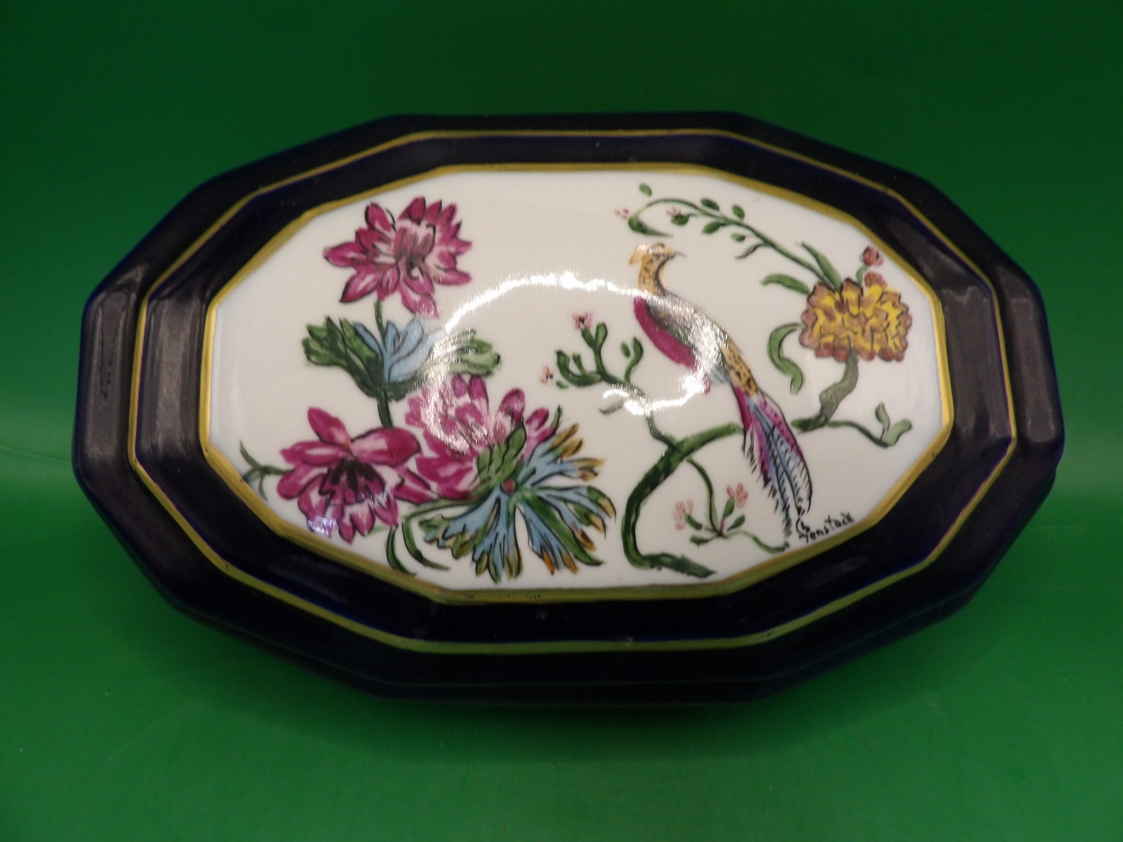 Limoges fine porcelain hand decorated lidded box or large trinket box: Approx. 8 inches length.