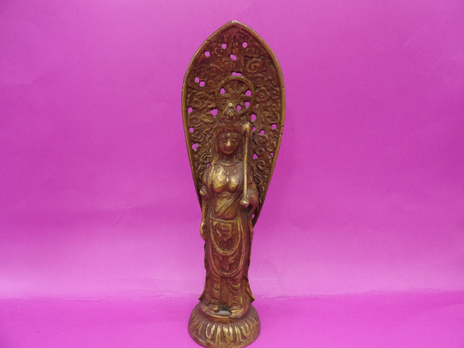 Tibetan bronze statue of Avalokiteshvara with halo and staff: 8.5 inches height.