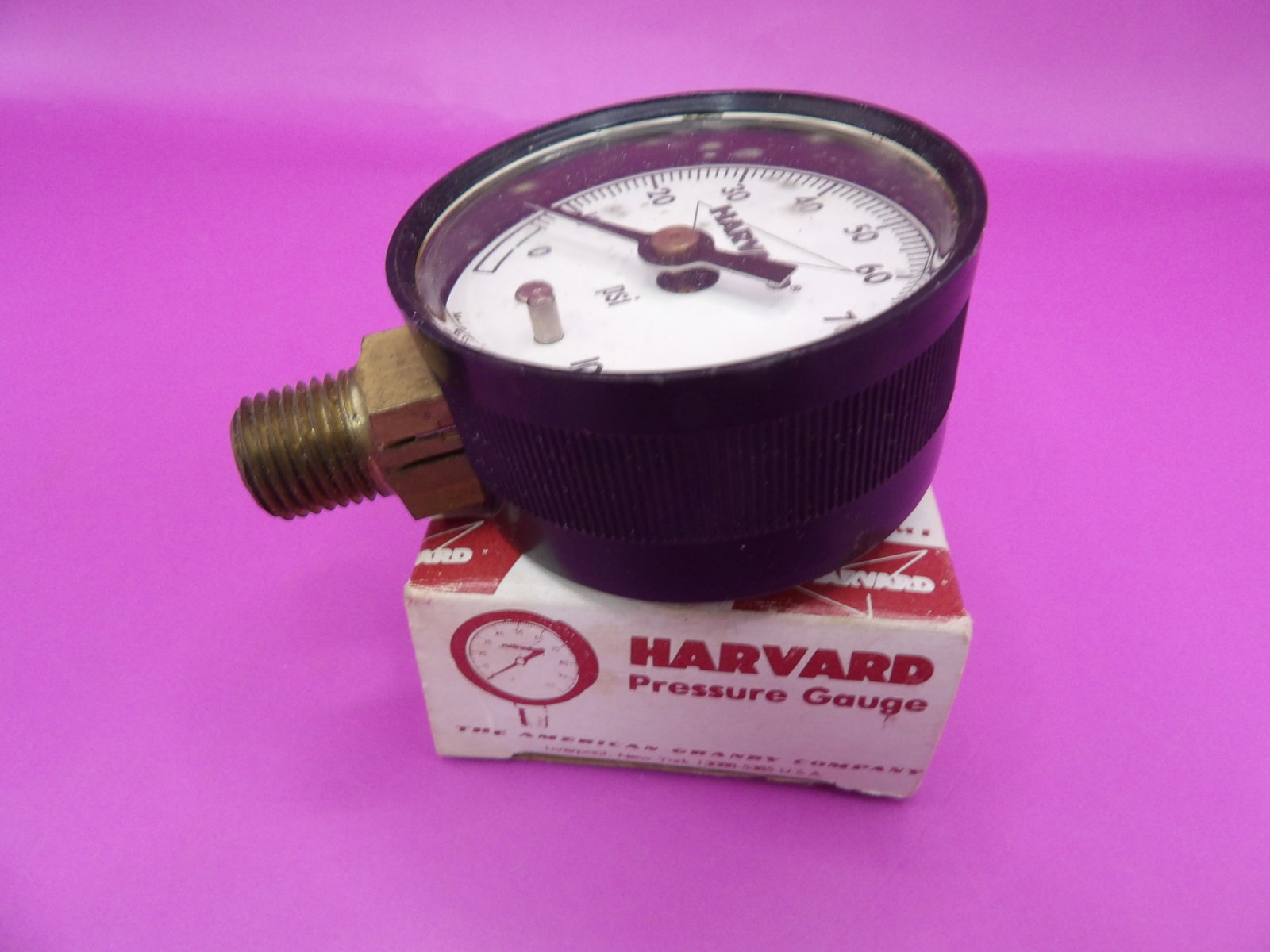 vintage Harvard pressure gauge 0-100 psi made in USA: Approx. 3 inches height box.