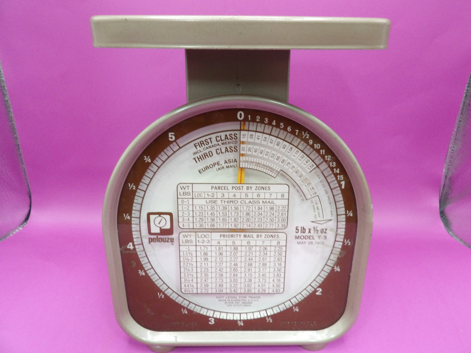Pelouze Model Y-5 vintage 5 lb postal scale: 8.4 inches height. We will inhouse ship items to you very affordable and efficient. Select self-arrange shipping.