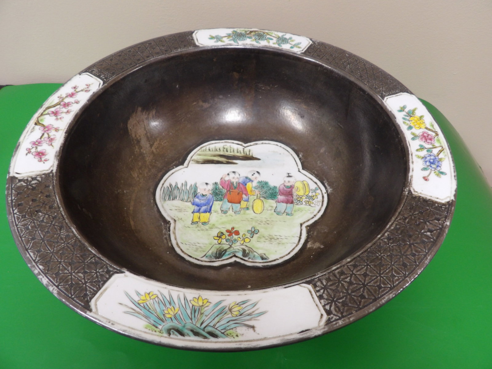 rare Chinese huge basin or punch bowl featuring 9 famille rose porcelain insets Qing Qianlong mark: Approx size is 15.6 x 15.6 x 4.6 inches. Over 10 lbs.
