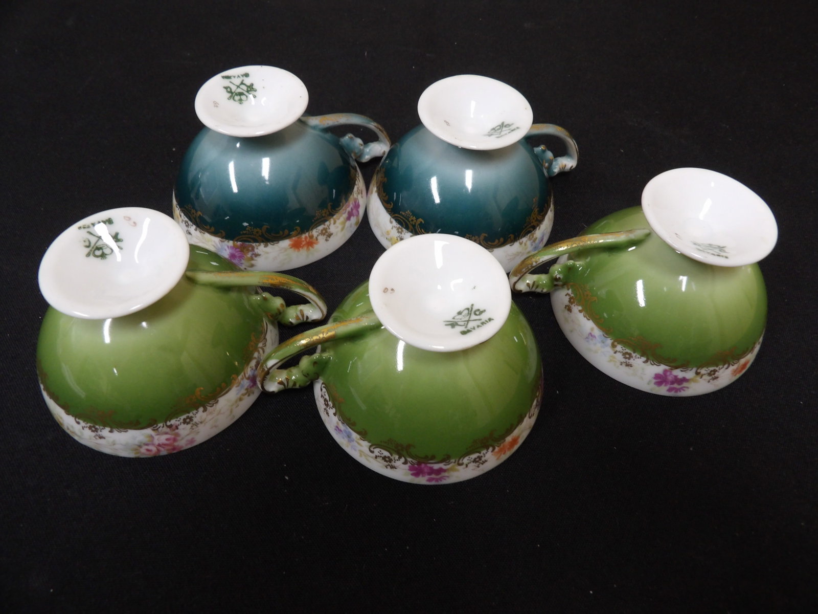 lot of 5 antique Barvarian porcelain teacups signed: 3.6 inches length including handle.