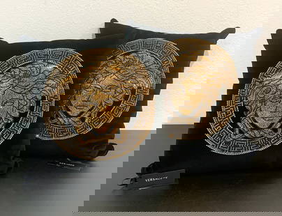 Pair Versace Medusa Throw Pillows: Pair Iconic Versace Medusa Throw Pillows. Black Velvet And Gold With Medusa Icon, 15 X 15 Inches, With Tags And Clear Dust Bags. See Photos For Condition.