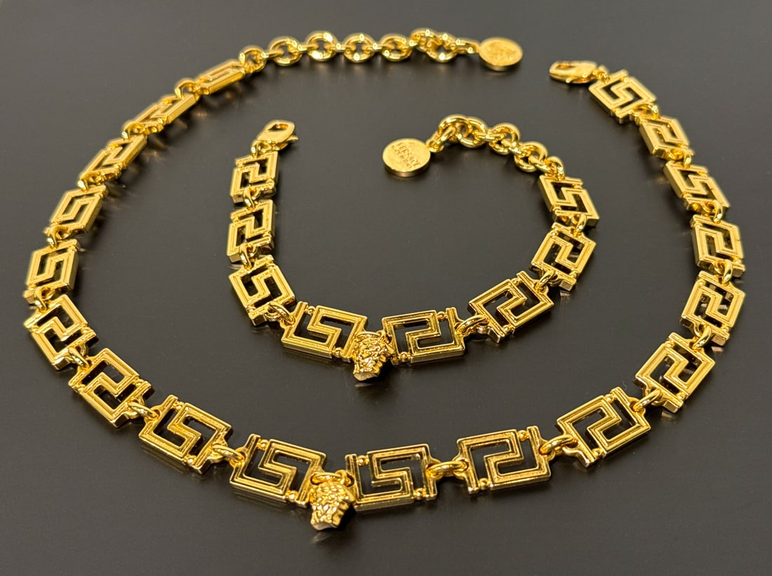 Versace Unica Greca Necklace And Bracelet Set (1 of 4)