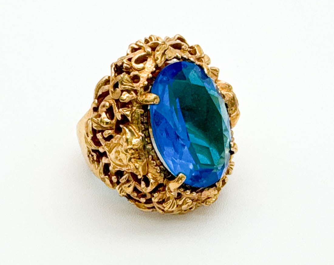 Versace Medusa Runway Ring (1 of 6)