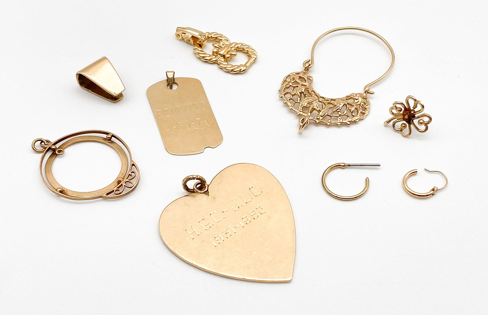 14kt Yellow Gold Fastener Group Of 8 (1 of 1)