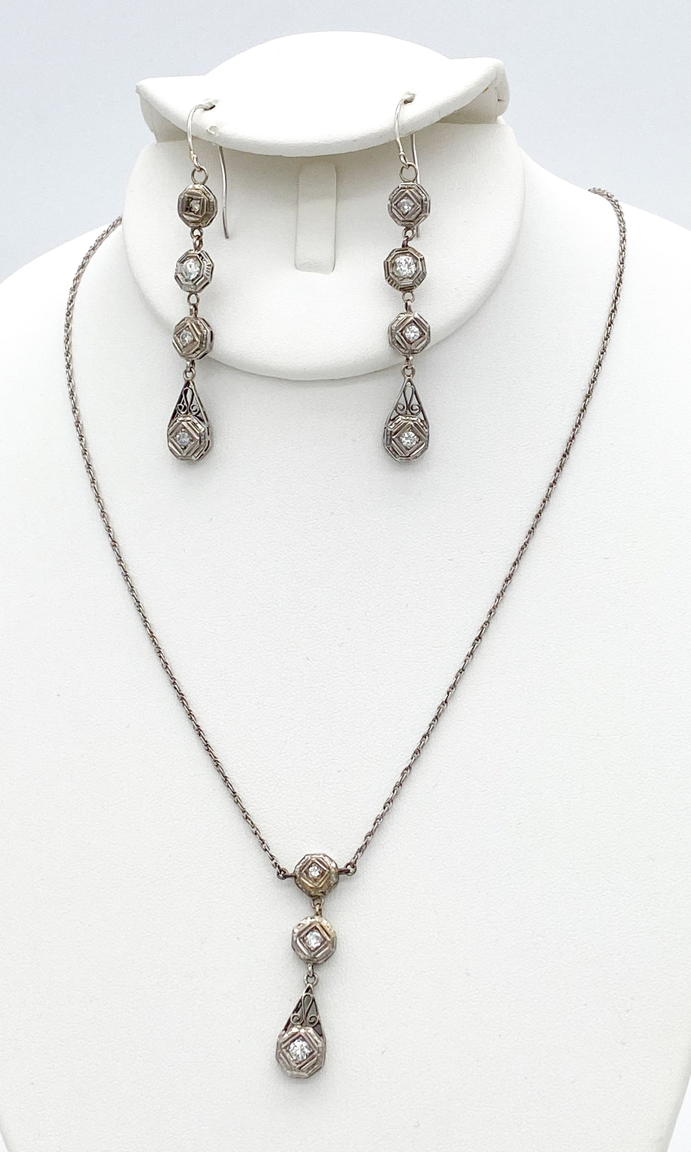 Art Deco Diamond And 14k Wg Necklace & Earrings: Art Deco Diamond And 14k White Gold Necklace And Dangle Earrings Set Having Approximately 1.15ctw Diamonds. Necklace Measures 11 Inches, Earrings Are 2 3/4 Inches Including Hooks. 11.3 Grams Total Wei