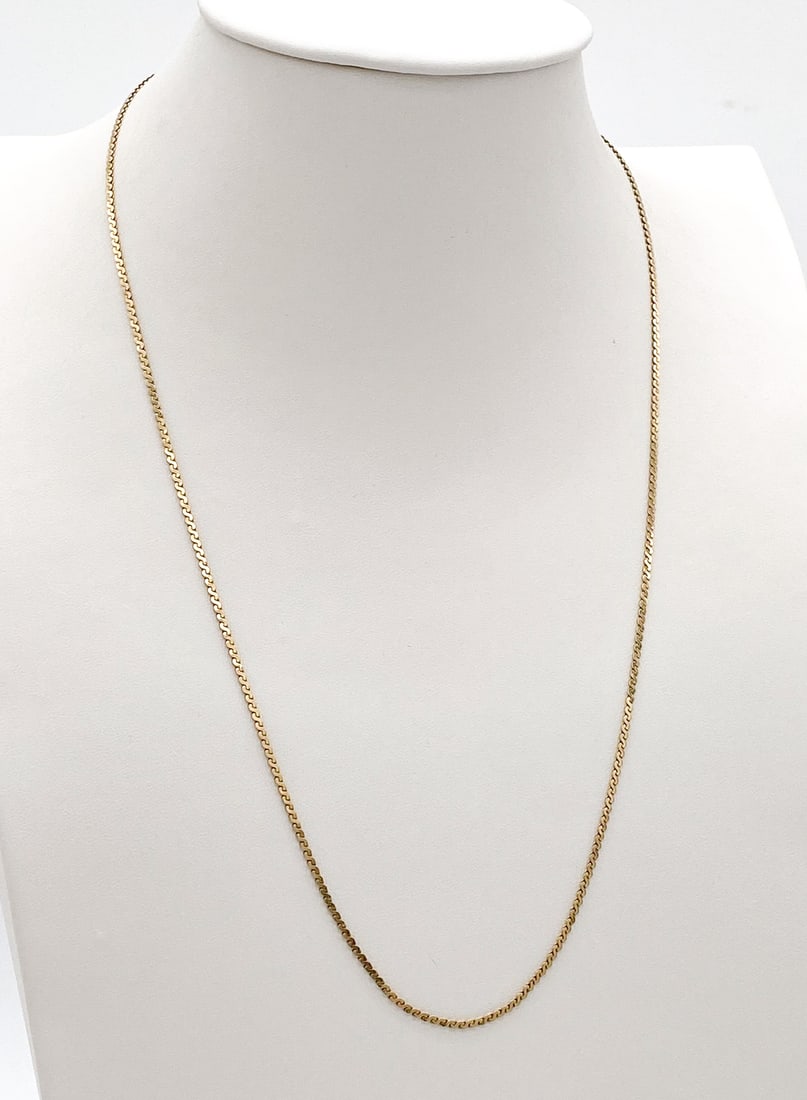 14k Yellow Gold Italian Chain: 14k Yellow Gold Italian Chain, Marked Italy, Weighing 7.9 grams, 11.5 inches long
