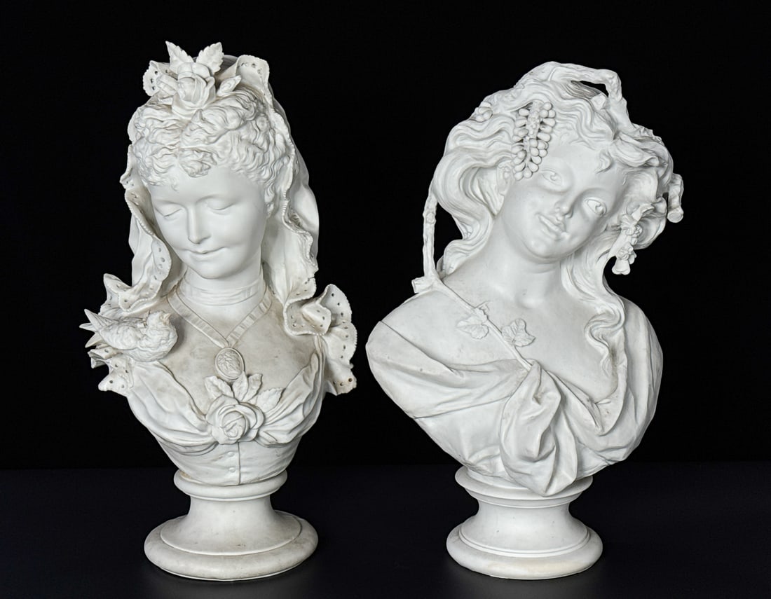Two Bisque Porcelain Busts Of Young Women (1 of 9)