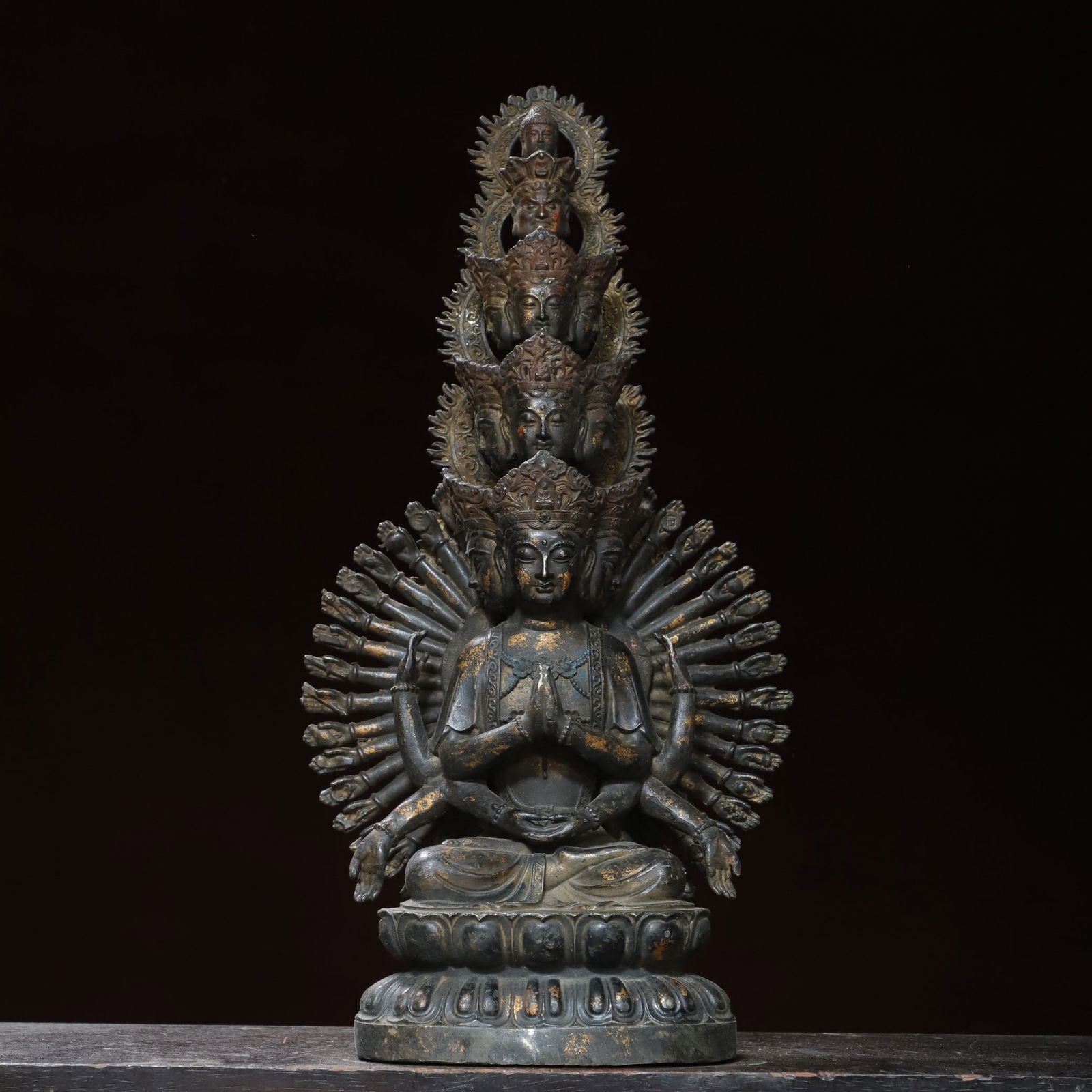 A bronze gold thousand-armed Guanyin Buddha statue (1 of 9)