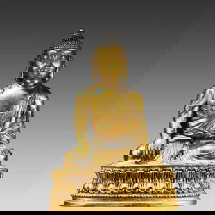 A bronze gilt statue of Shakyamuni Buddha from the Qing Dynasty: Qing Dynasty bronze gilt Buddha statue size: H:24cm W:17cm W:2941g (The Dimensions Of All Batches Are Manually Measured.If You Need More Detailed Information, Please Contact Our Customer Service