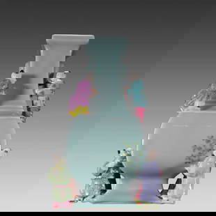 A piece of Qing Qianlong year holly glaze square pile plastic foreign color baby play seven bottles: Qing Dynasty Qianlong year holly glaze square pile plastic foreign color baby play seven bottles SIZE: H:25.8??MouthD:6.2?? (The Dimensions Of All Batches Are Manually Measured.If You Need More