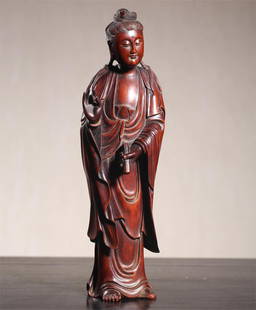 A boxwood carving holding a statue of Guanyin: Wood carving of boxwood holding the statue of Guanyin SIZE: H:26cm (The Dimensions Of All Batches Are Manually Measured.If You Need More Detailed Information, Please Contact Our Customer Service Befor