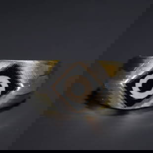 A Tibetan silver dzi ring: Tibetan old silver dzi ring SIZE: 1.4x2.5cm ring face 0.9x0.9cm W: 10g (The Dimensions Of All Batches Are Manually Measured.If You Need More Detailed Information, Please Contact Our Customer Service B