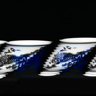 A pair of blue and white cups made in the Xuande year of the Ming Dynasty: The blue and white pattern cup of the Xuande year system in the Ming Dynasty SIZE: H:5.7cm D:7.3cm (The Dimensions Of All Batches Are Manually Measured.If You Need More Detailed Information,