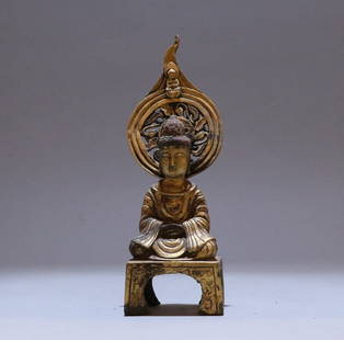 A bronze gilt Buddha statue of the Northern Wei Dynasty: Northern Wei Dynasty bronze gilt Buddha statue of the Northern Wei Dynasty SIZE: H:23cm L:7.5cm W:714g (The Dimensions Of All Batches Are Manually Measured.If You Need More Detailed Information, Pleas