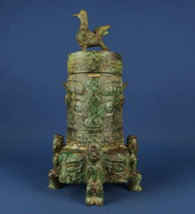 A bronze beast from the Western Zhou Dynasty stood in a bird's warehouse: The bronze beast of the Western Zhou Dynasty stood in the bird warehouse SIZE: W:6300g L:22cm H:45cm (The Dimensions Of All Batches Are Manually Measured.If You Need More Detailed Information,