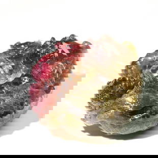A piece of multi-colored tourmaline from the Qing Dynasty: The multi-colored tourmaline of the Qing Dynasty is a lion and a young lion Size: L:6.73cm W:5.51cm H:4.2cm W:202.68g (The Dimensions Of All Batches Are Manually Measured.If You Need More Detailed Inf