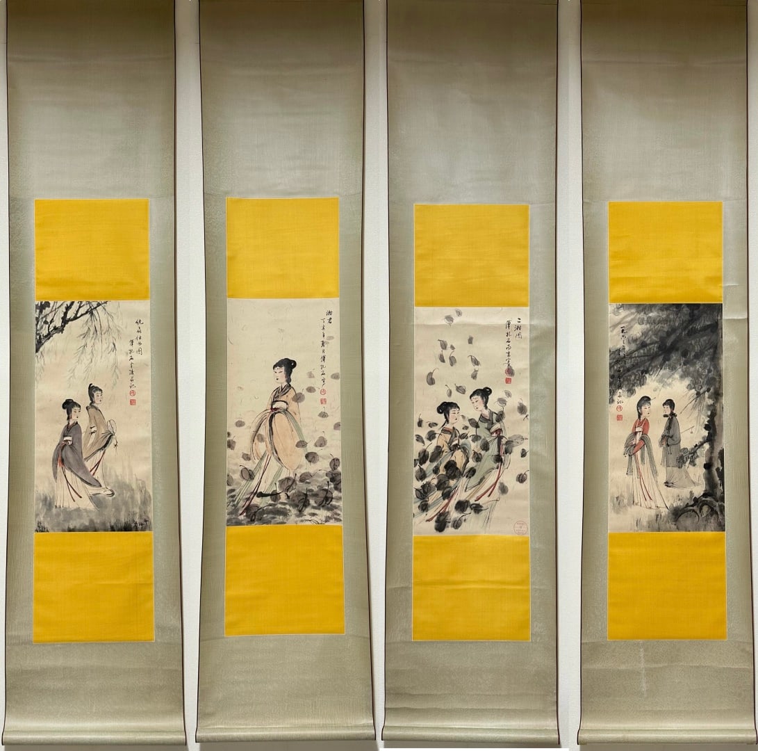 A picture of Fu Baoshi's Xiangjun Xiangjun Xiangtu Four screens of a lady with a silk fan: Fu Baoshi's Xiangjun's two-phase Xiangtu's silk fan lady four screens Size: Painting core:66x31cm Whole:212x46cm (The Dimensions Of All Batches Are Manually Measured.If You Need More Detailed Informat