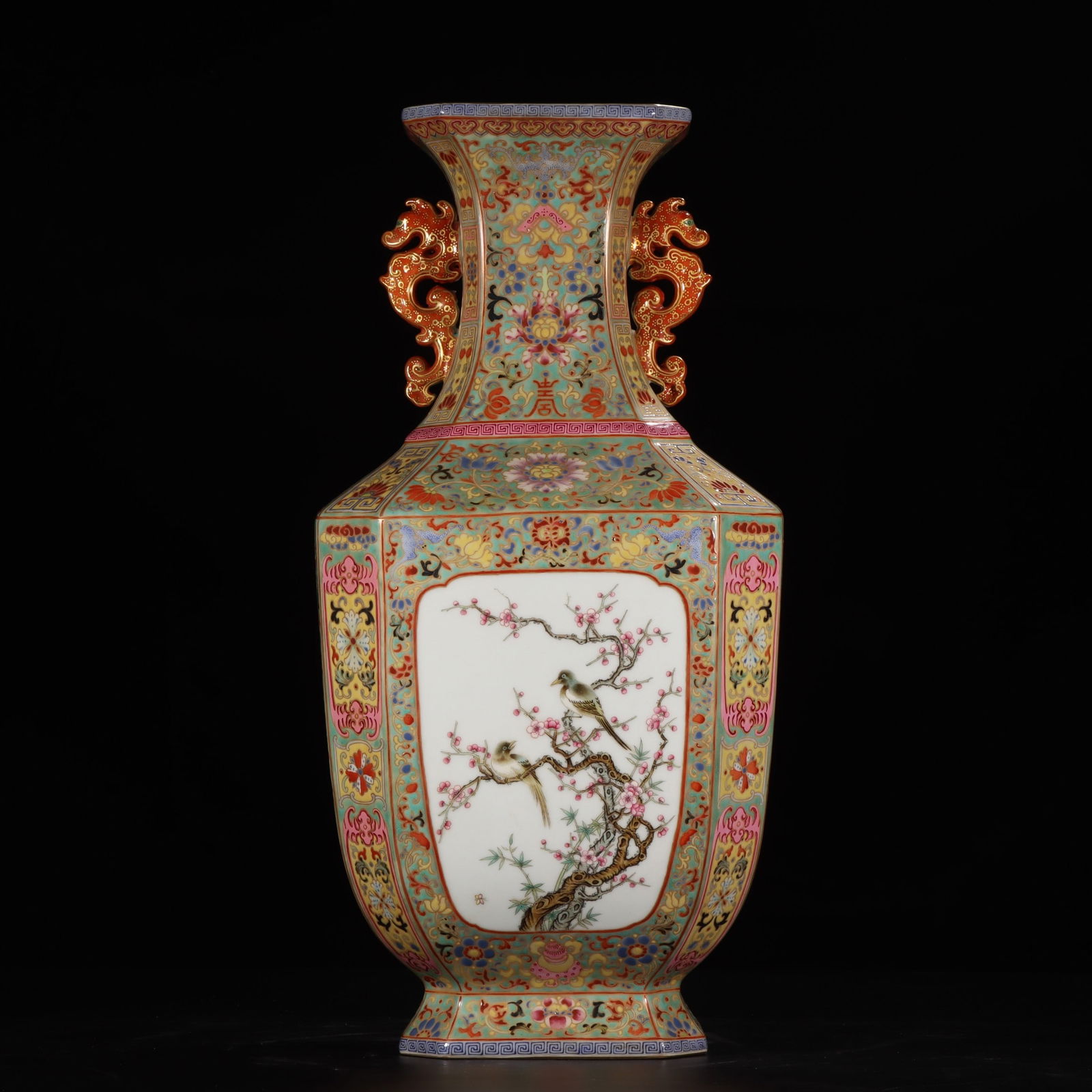 A four-sided bottle made in the Qianlong period of the Qing Dynasty with enamel color, gold-painted: Qing Dynasty Qianlong year enamel colored gold-painted entwined lotus flower pattern window opening poetry flower and bird pattern amphora square bottle Size: H:43.5cm Mouth D:13.5cm Bottom:14.3cm (Th