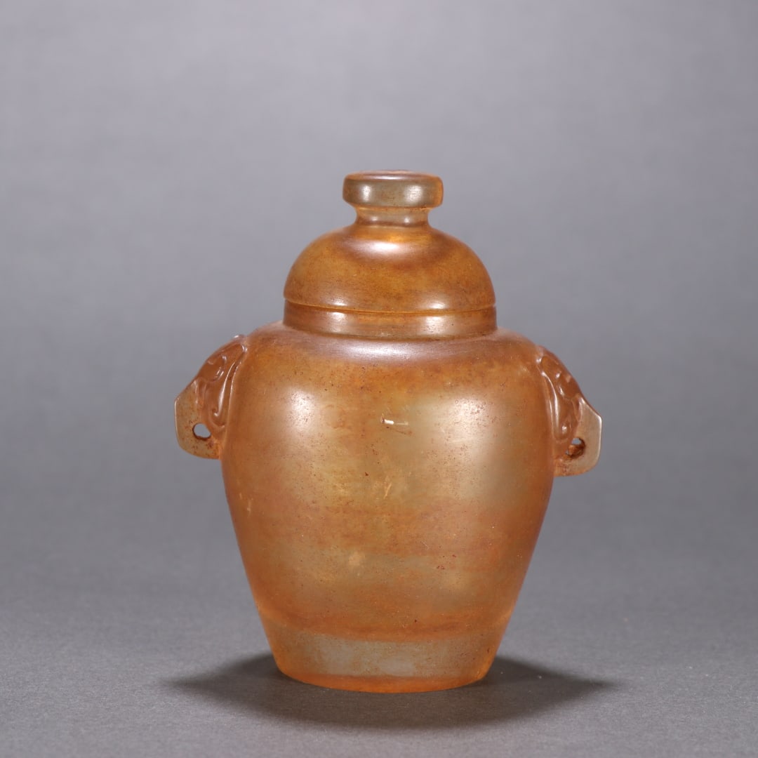 A crystal amphora from the Ming Dynasty: Crystal amphorae of the Ming Dynasty SIZE: H:8.1cm W:6.9cm W:144.3g (The Dimensions Of All Batches Are Manually Measured.If You Need More Detailed Information, Please Contact Our Customer Service Befo