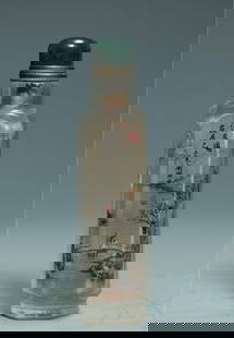 A snuff bottle of a Qing Dynasty crystal inner painting visiting friends: Qing Dynasty crystal inner painting visiting friends picture snuff bottle Size:D:2cmH:9.3cmW:57g