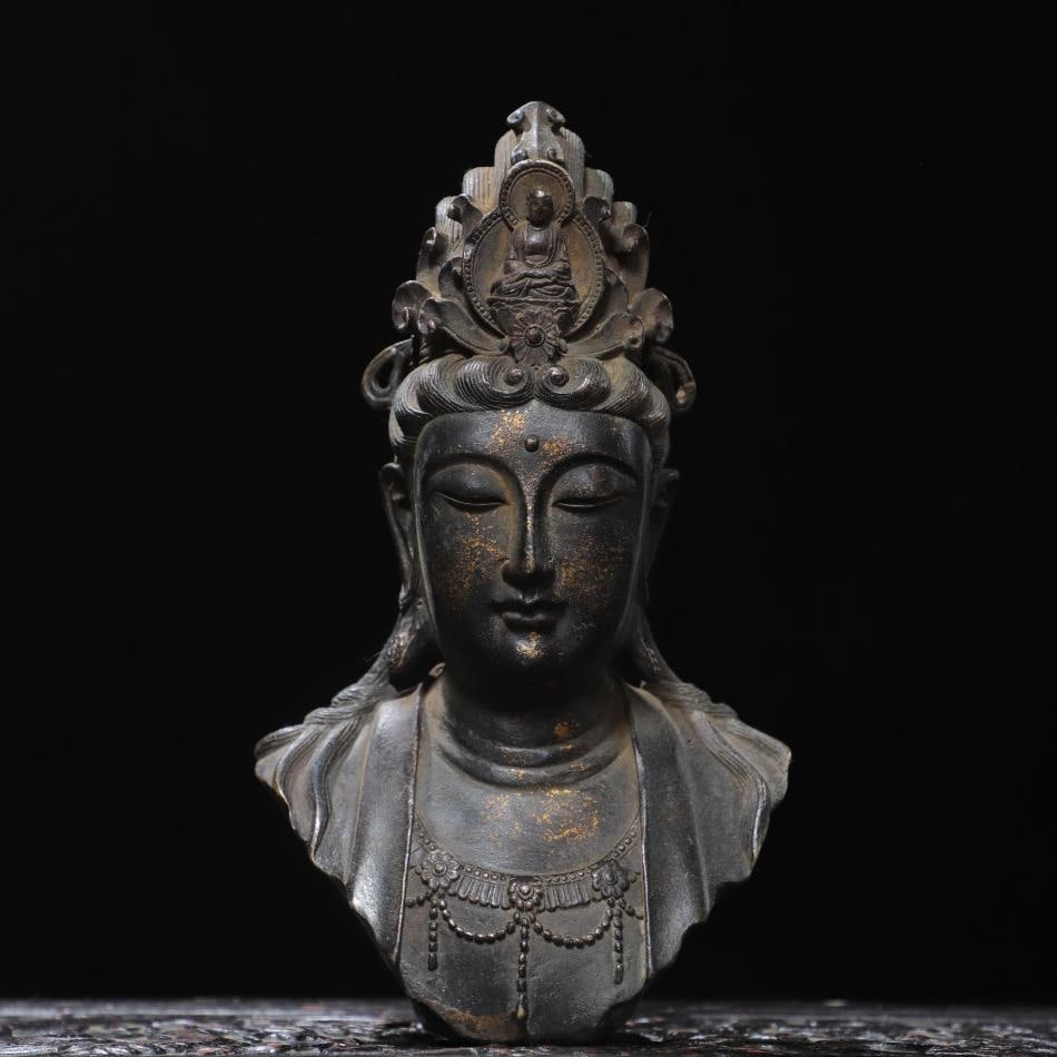 A beautiful bronze rubbing gold statue of Guanyin Buddha (1 of 9)