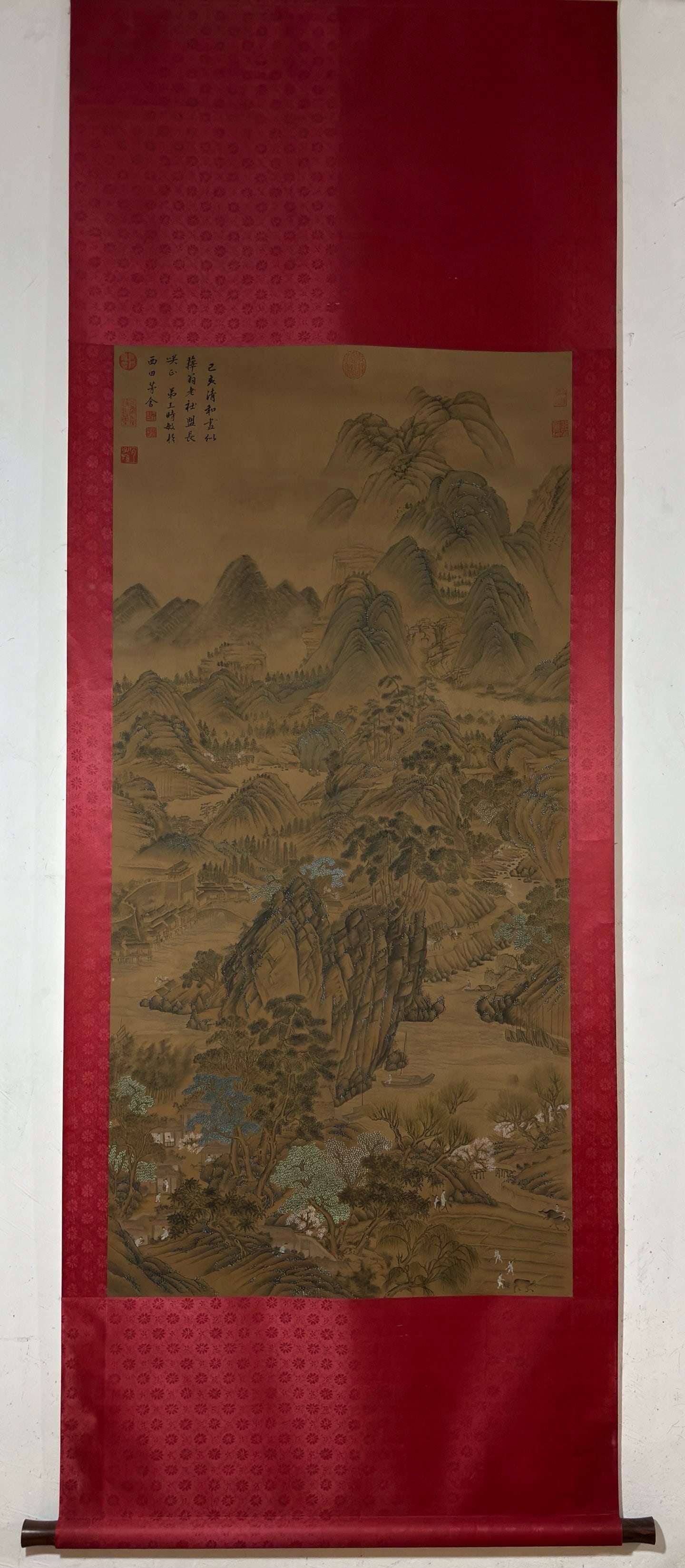 A vertical silk painting of Wang Shimin's landscape painting in the Qing Dynasty (1 of 9)