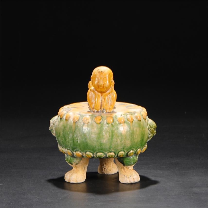 A three-colored children's drum from the Gongxian kiln in the Tang Dynasty: The three-colored children's drums in the Gongxian kiln in the Tang Dynasty Size:H:18cm D:16cm (The Dimensions Of All Batches Are Manually Measured.If You Need More Detailed Information, Please Contac