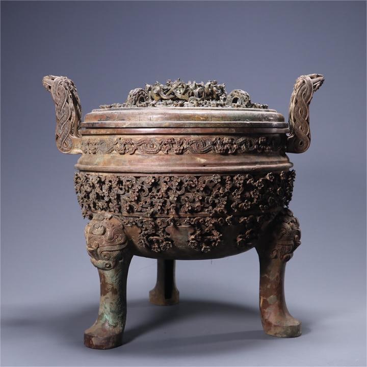 A fine bronze three-legged incense burner (1 of 9)