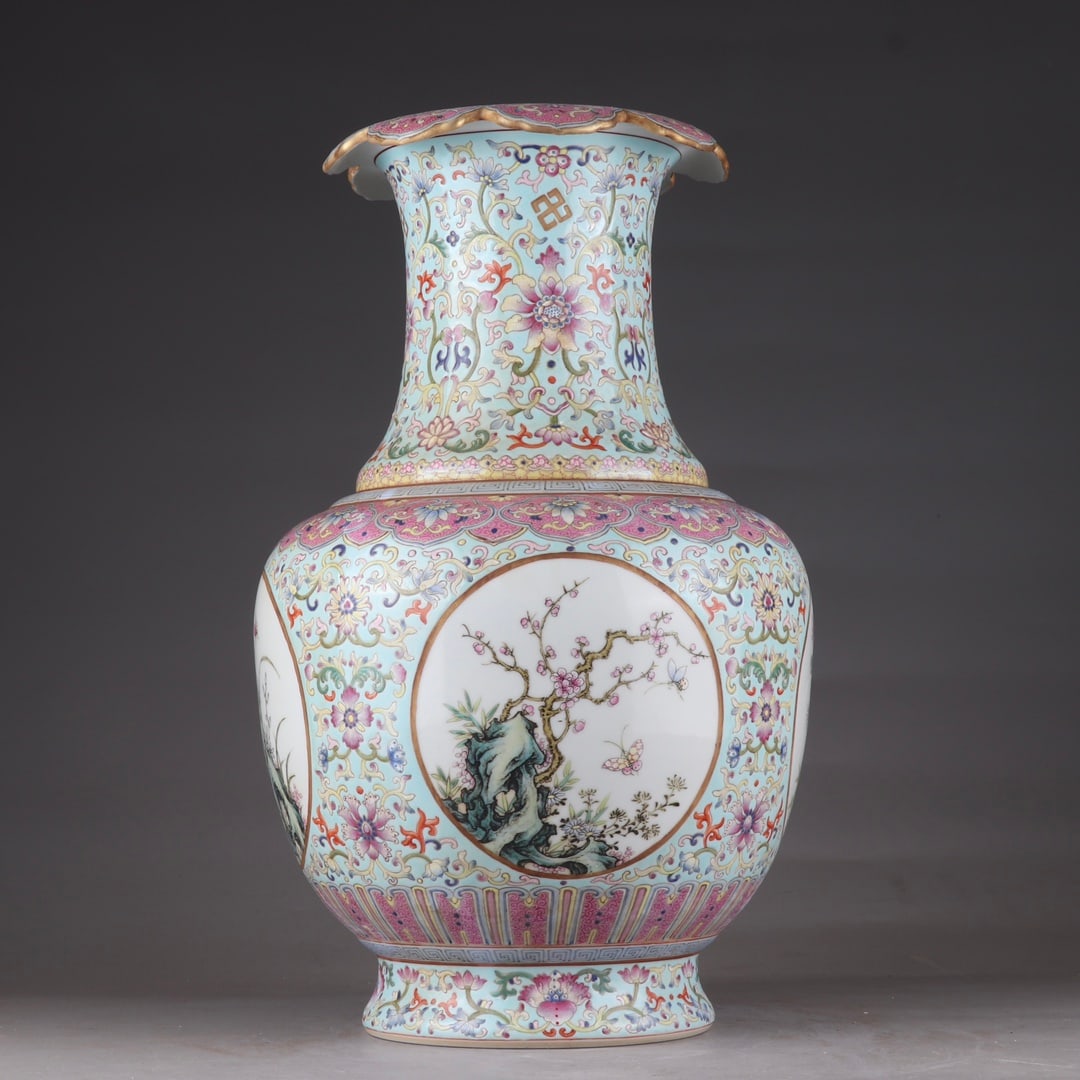 A Qing Dynasty Qianlong entwined lotus window four seasons flower pattern flower mouth vase: Qing Dynasty Qianlong intertwined lotus window four seasons flower pattern flower mouth vase SIZE: H:39cm BellyD:25.5cm (The Dimensions Of All Batches Are Manually Measured.If You Need More Detailed I