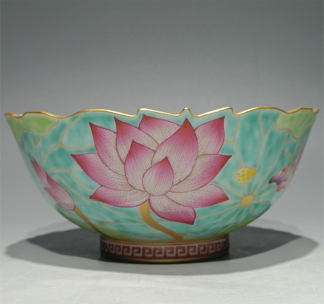 A Qing Dynasty Qianlong enamel lotus bowl (1 of 9)