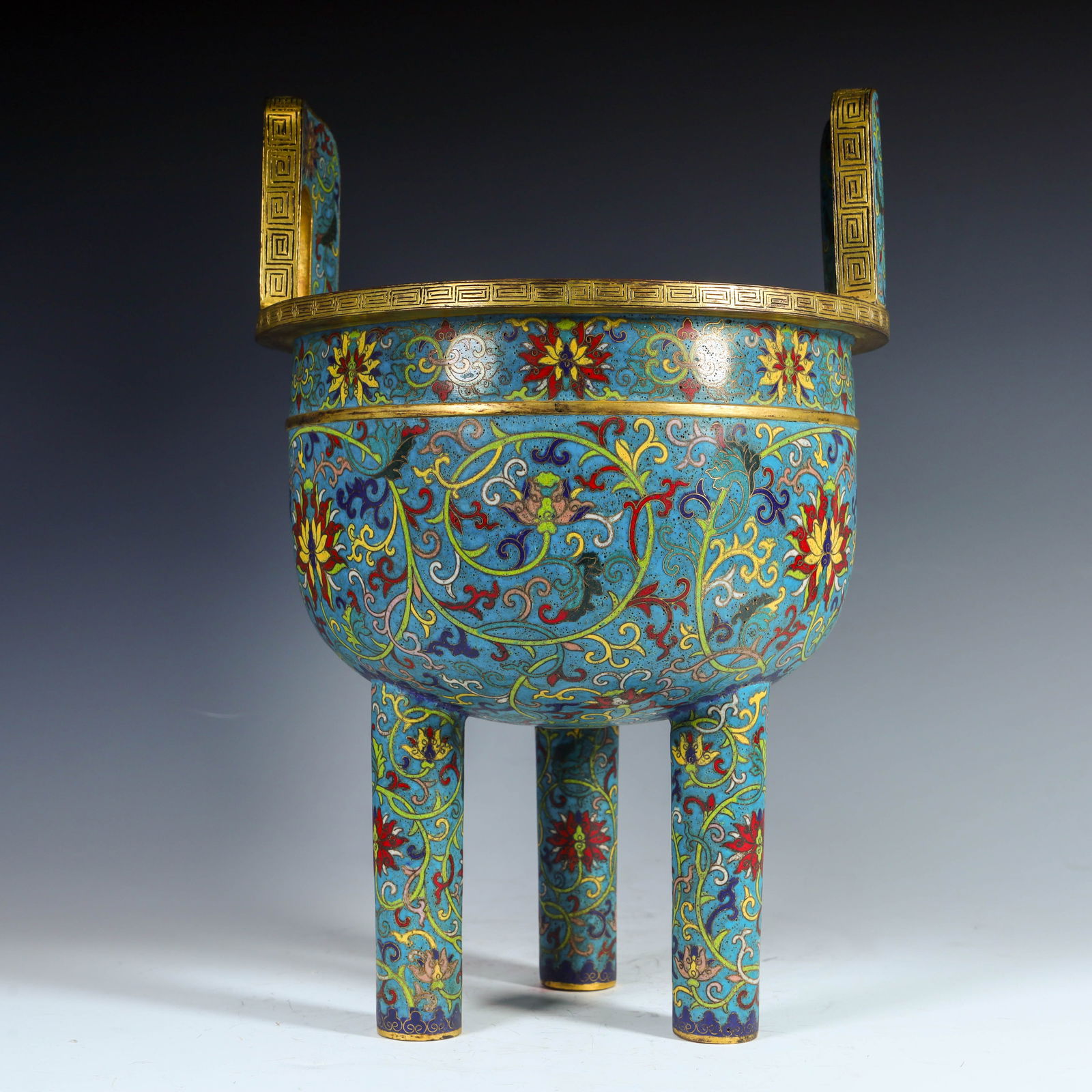 A Qianlong year cloisonn é gilt floral patterned incense burner (1 of 10)