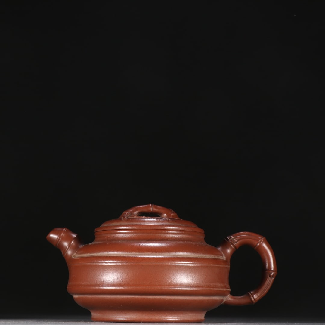 Manxi pottery's purple sand double-line bamboo drum teapot: Manxi pottery's purple sand double-line bamboo drum teapot Size:H:7.7cm W:13.6cm (The Dimensions Of All Batches Are Manually Measured.If You Need More Detailed Information, Please Contact Our Customer