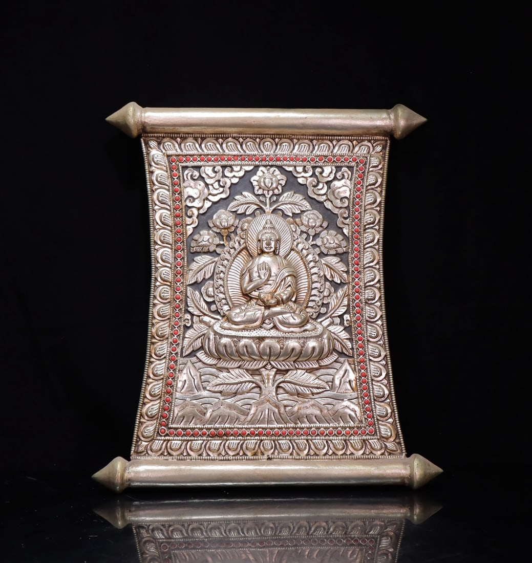 Exquisite copper gilt silver Shakyamuni thangka: Exquisite copper gilt silver Shakyamuni thangka Size:29X25X2cm (The Dimensions Of All Batches Are Manually Measured.If You Need More Detailed Information, Please Contact Our Customer Service Before Bi