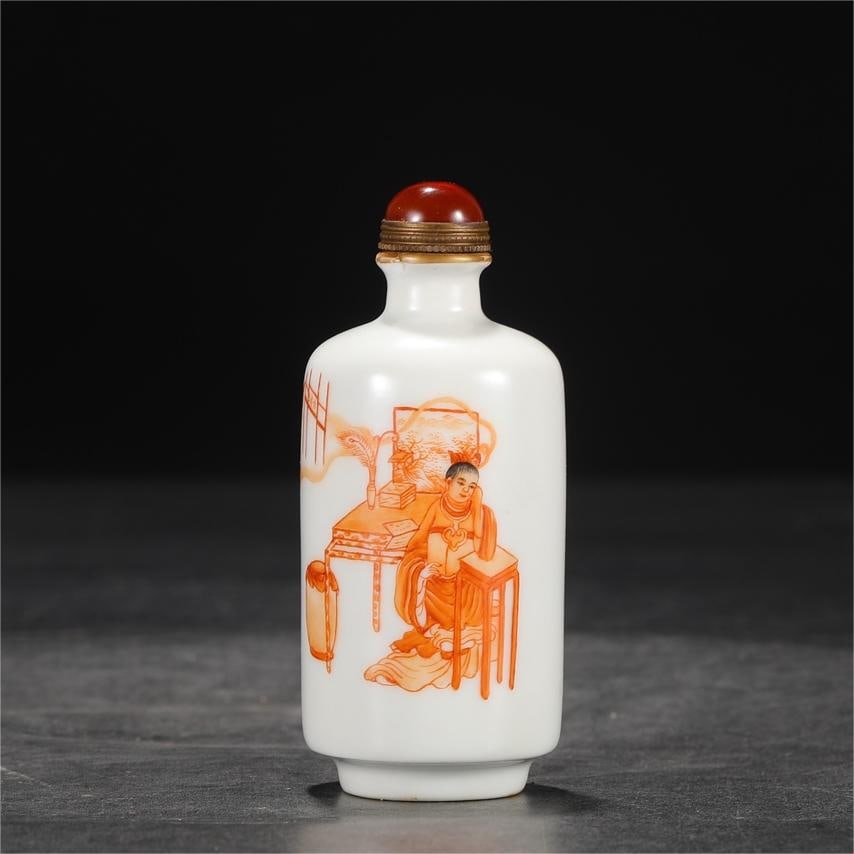 Qing Dynasty Kangxi year system alum red poem snuff bottle (1 of 8)